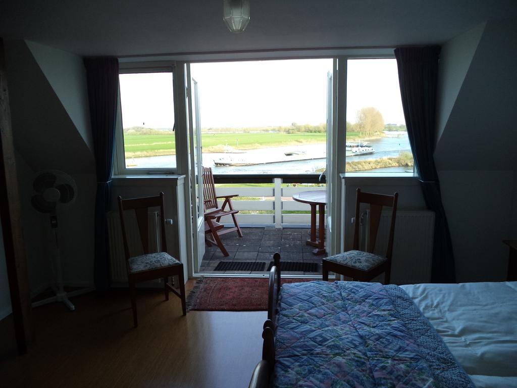 Appartement Aan Het Veer Minimaal 4 Overnachtingen à Dieren Chambre photo