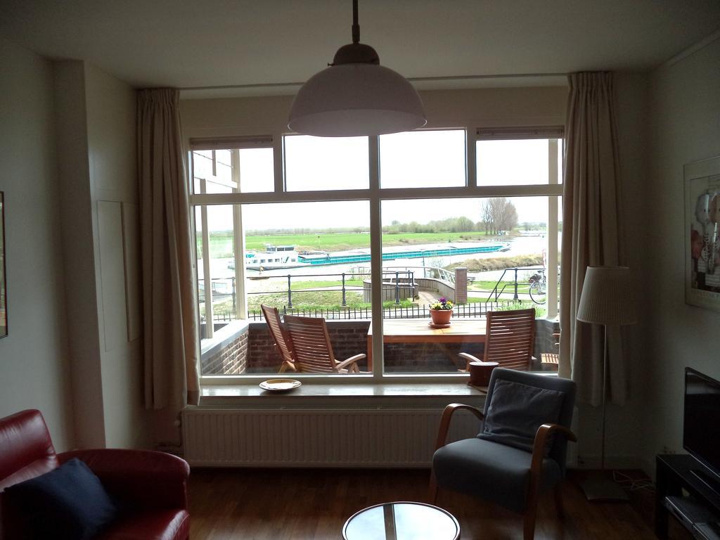 Appartement Aan Het Veer Minimaal 4 Overnachtingen à Dieren Chambre photo